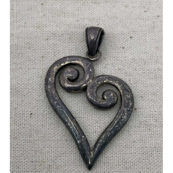 Sterling Silver 925 Scroll Heart Pendant Openwork Artisan Vintage - Picture 1 of 4